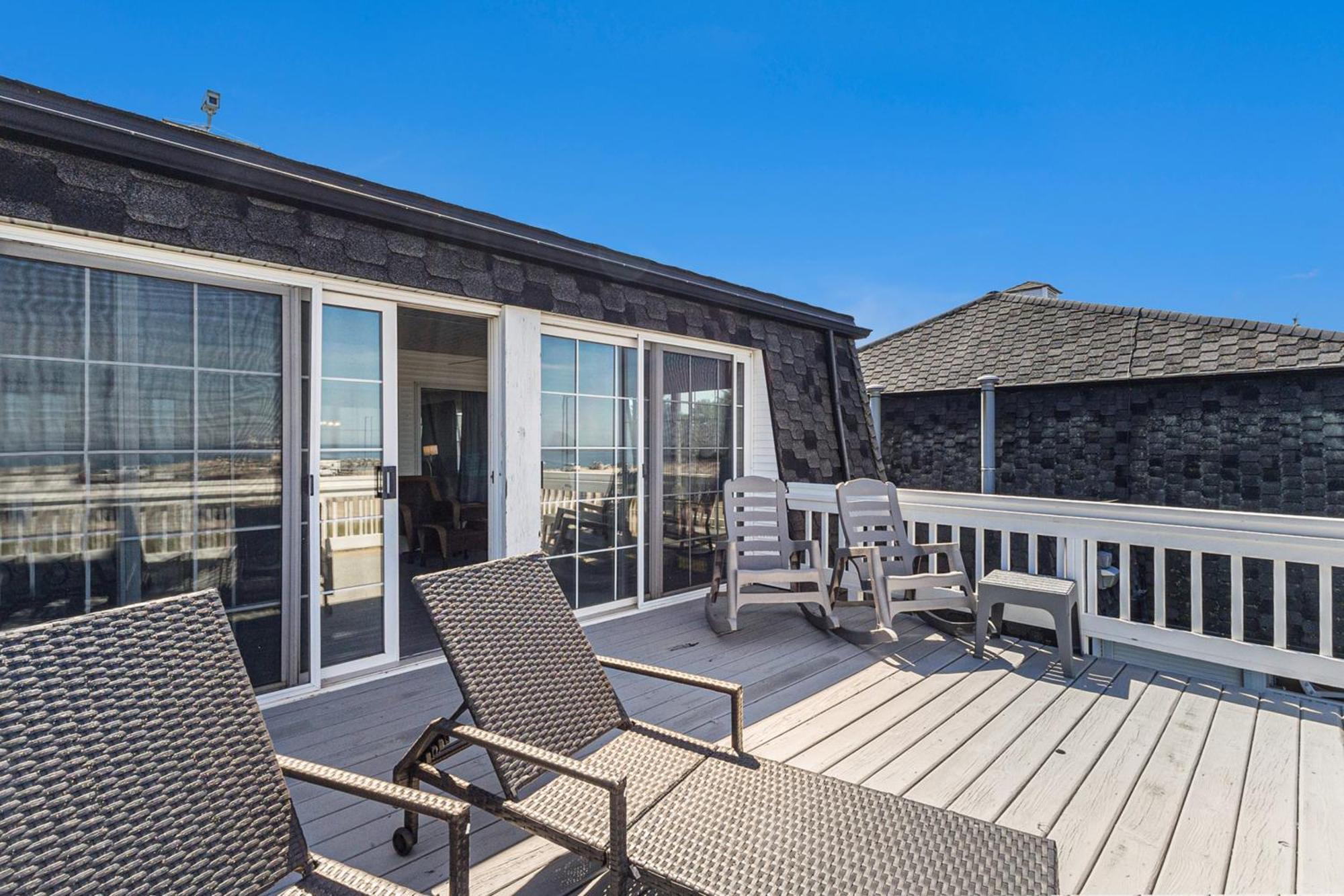 Snyders Shoreline Inn Лудингтон Экстерьер фото