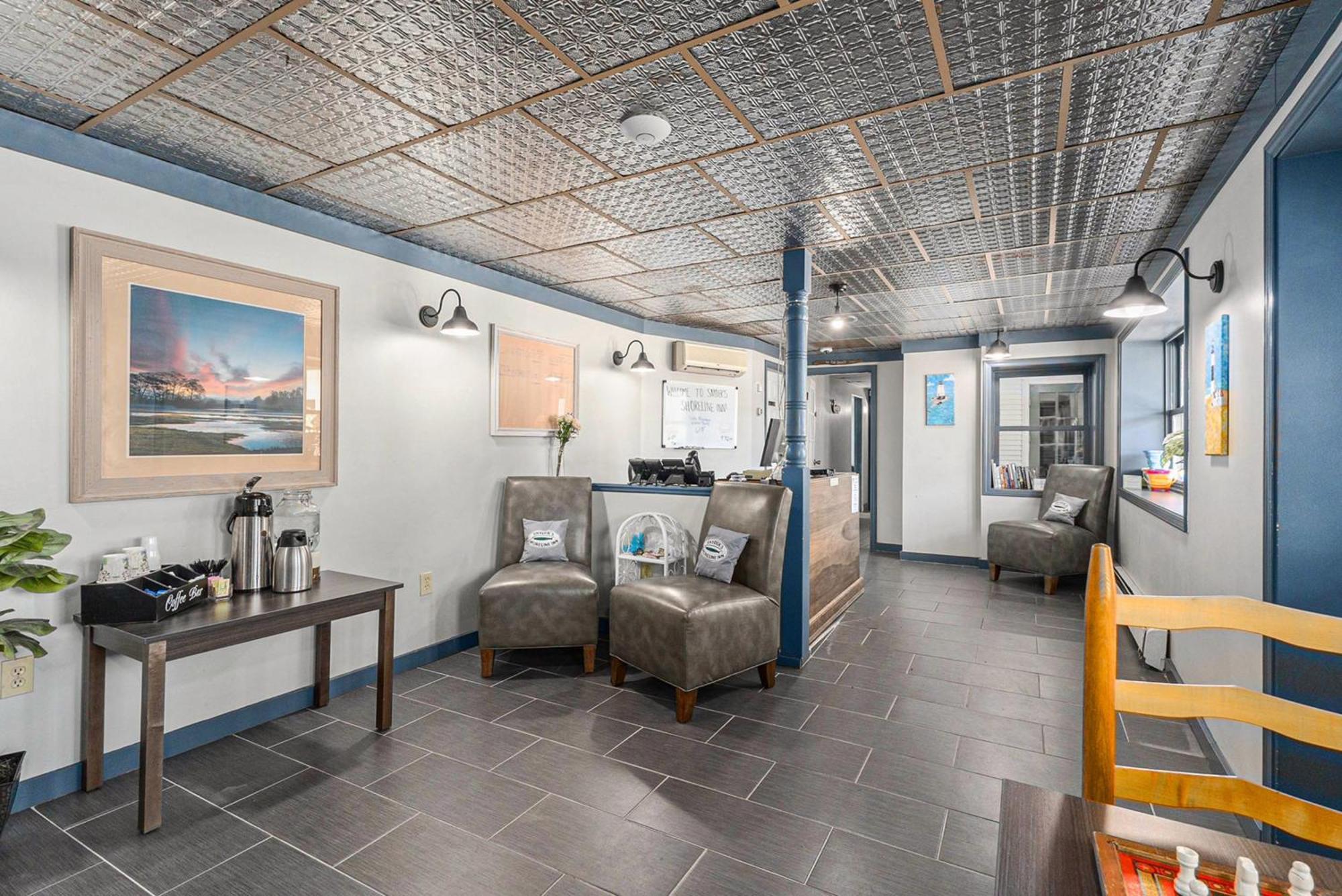 Snyders Shoreline Inn Лудингтон Экстерьер фото